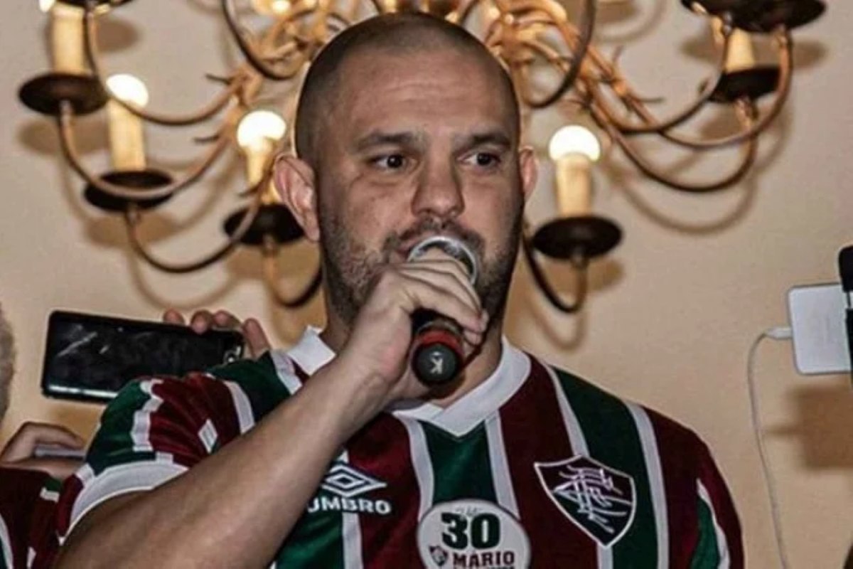 Vice do Fluminense cutuca Vasco e critica ações judiciais: "Pior coisa é vascainização"