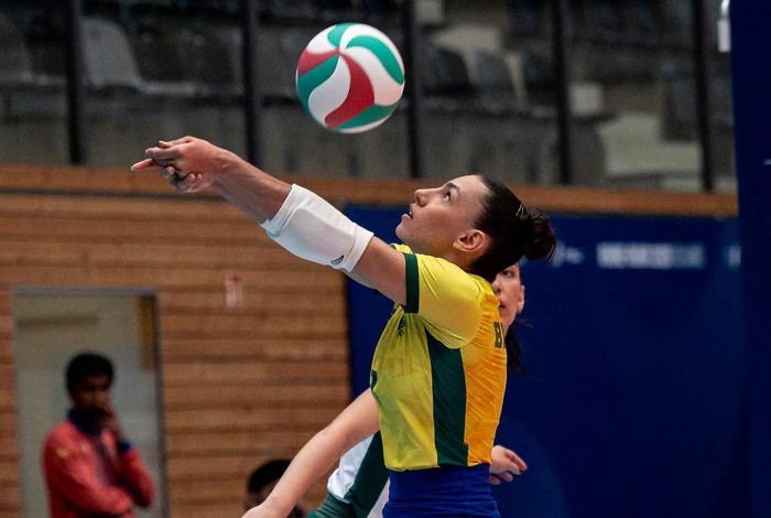 Brasil estreia com vitória esmagadora sobre a Índia no Mundial Universitário de Vôlei Feminino