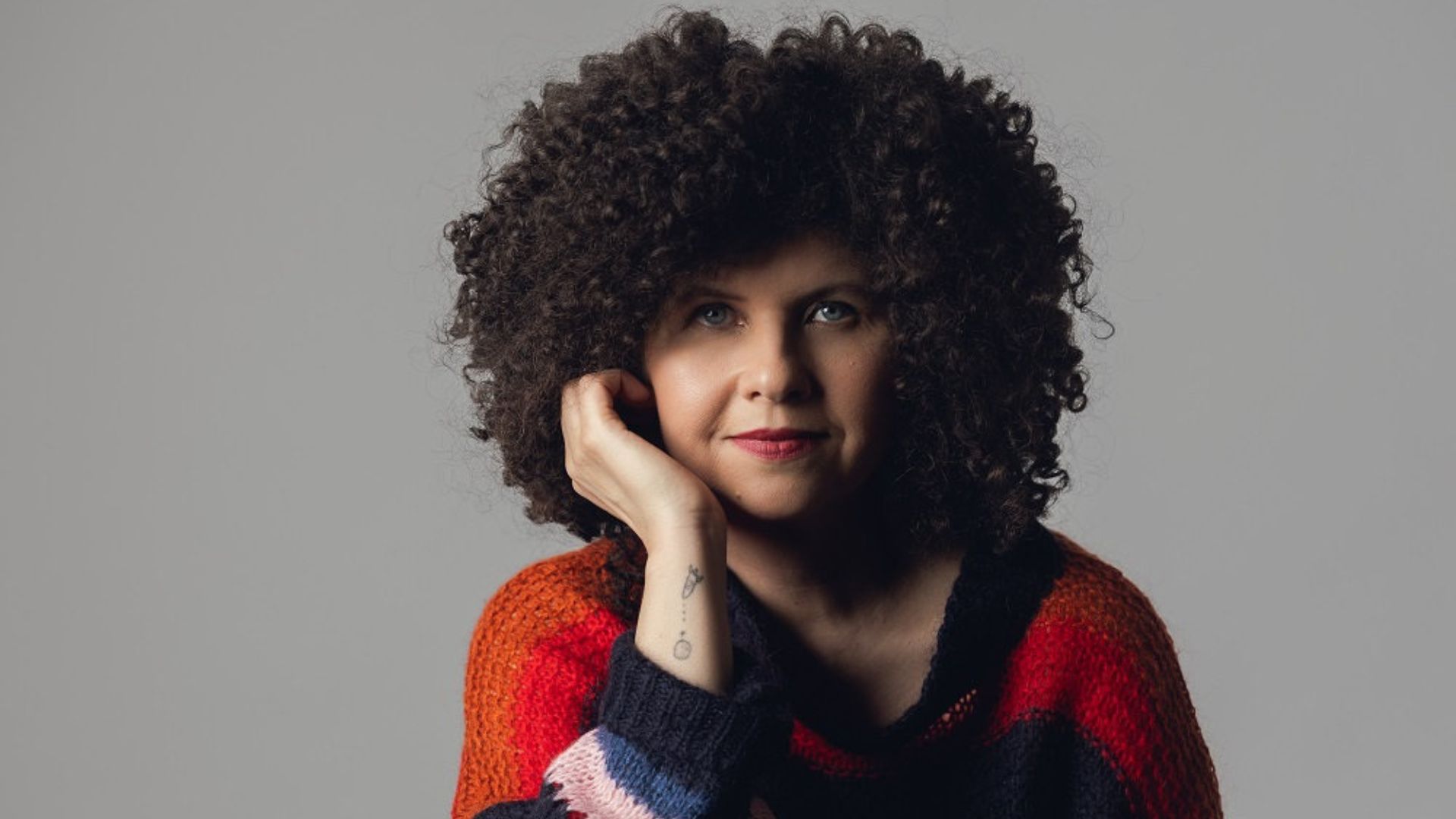 Roberta Campos traz turnê "Coisas de Viver" para Cuiabá e promete noite de emoção