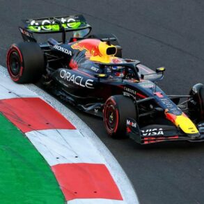 Verstappen ignora pressão, lidera TL2 no México e deixa Leclerc para trás