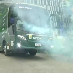 Vídeo: torcida do Palmeiras lota os arredores do Allianz e empurra time antes de decisão na Libertadores