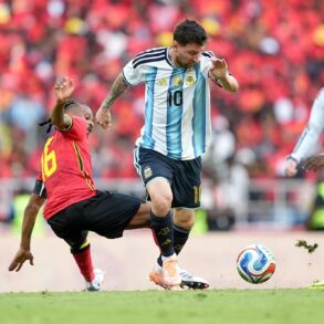 Argentina encerra 2025 com vitória sobre Angola e show de Messi na África; veja os gols