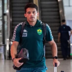 Após 9 meses afastado, Yamil Asad volta ao Cuiabá e é relacionado para reta final da Série B