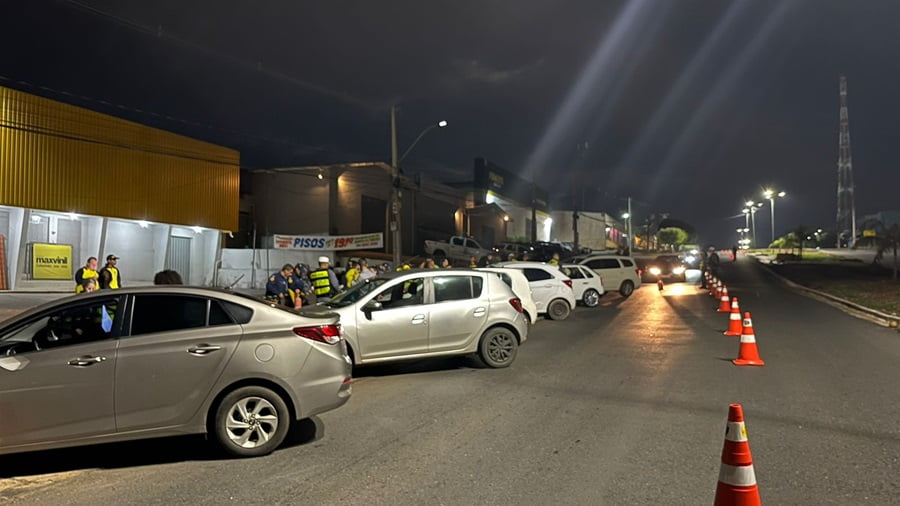 Operação Lei Seca em Cuiabá: 10 detidos e 41 veículos removidos