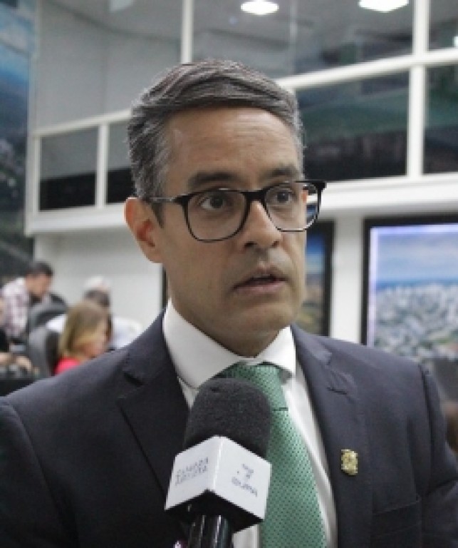 Rodrigo Arruda e Sá