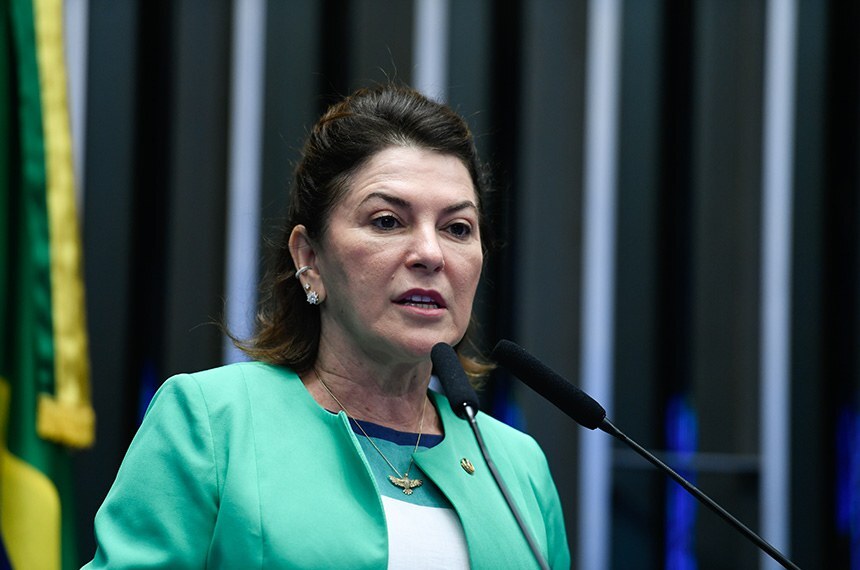 Rosana Martinelli critica atuação de Alexandre de Moraes em relação à Starlink