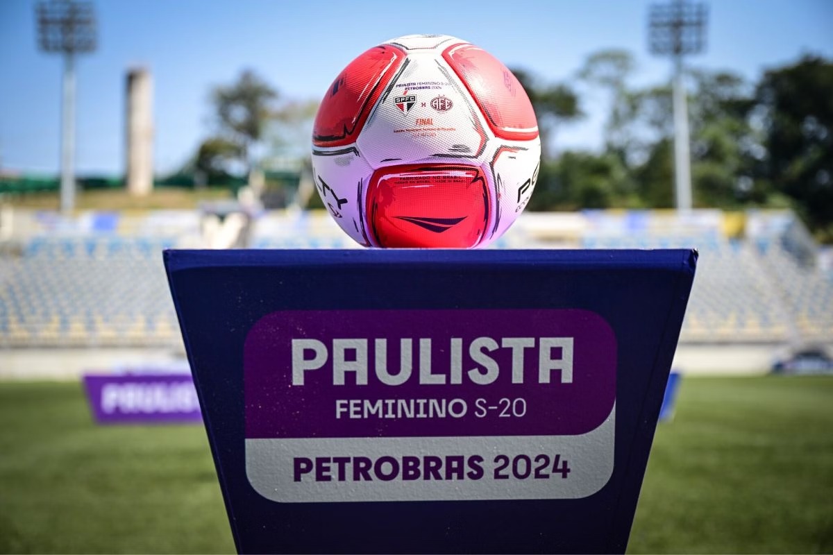 Petrobras impulsiona futebol feminino no Brasil com patrocínio; VEJA FOTOS