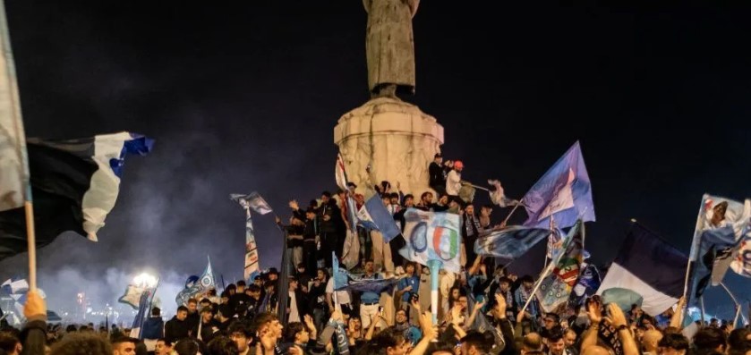 Gesto de Amizade: Como Oferece Cerveja aos Torcedores do Napoli em Jogo de Fevereiro