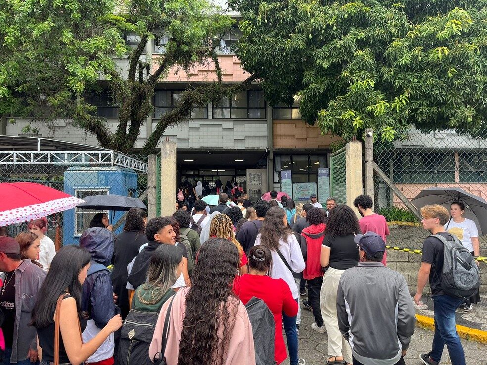 estudantes