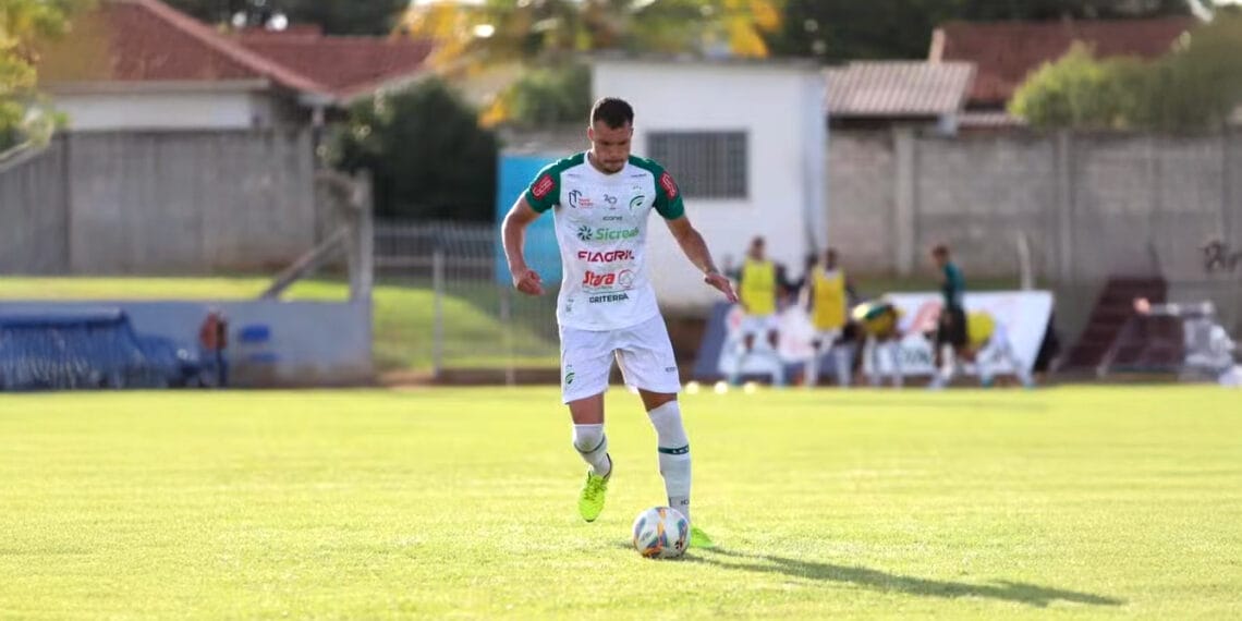 Luverdense Reforça Elenco com Retorno do Zagueiro Matheus Santos
