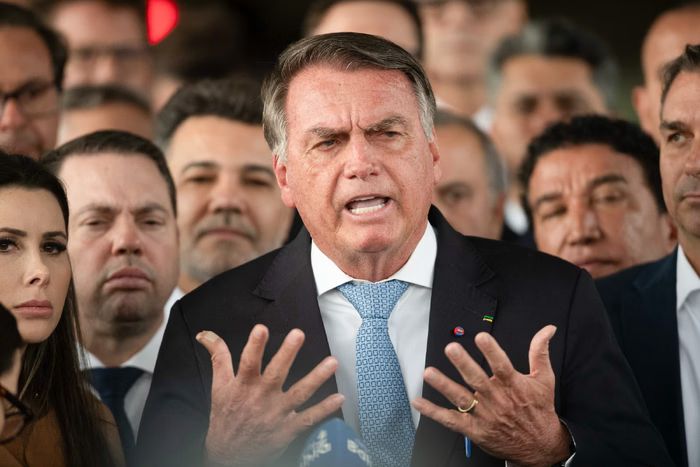 STF rejeita recurso de Bolsonaro contra condenação no TSE nas eleições