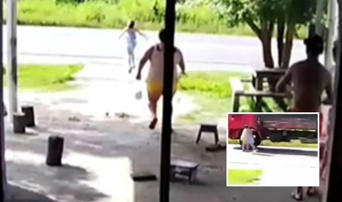 Mãe corre e salva filha autista de ser atropelada por carreta