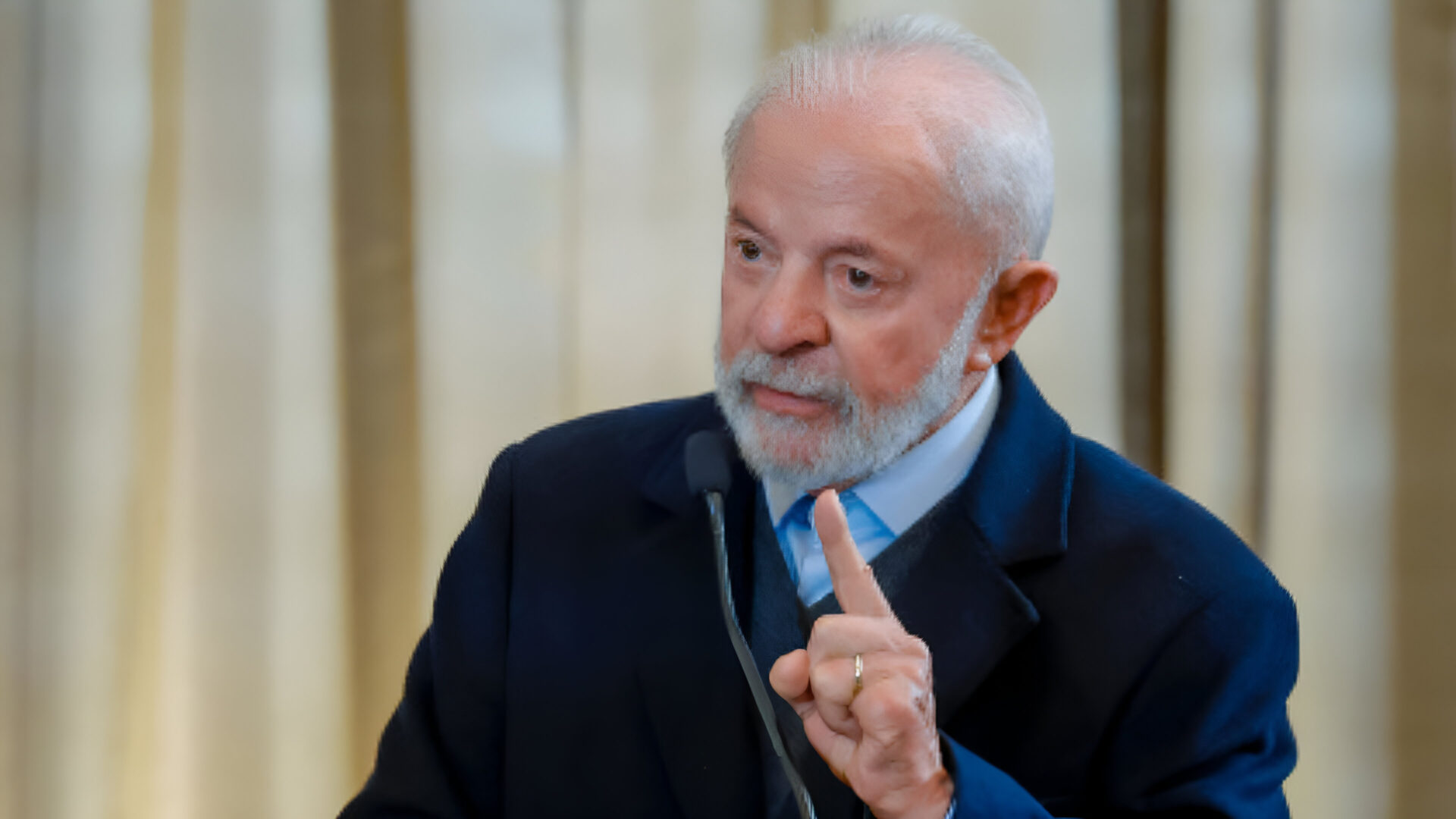 Lula chama fraude em aposentadorias de “assalto” e afirma "foram no bolso do povo"; veja vídeo