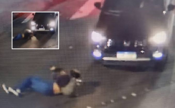 Motorista de app atropela mulher em faixa de pedestres