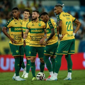 Cuiabá perde em casa para o Operário-PR e se complica na Série B; veja os gols