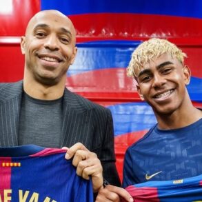 Yamal reencontra ídolo Thierry Henry após clássico histórico; veja vídeo