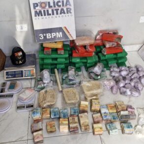 PM Apreende 43 Tabletes de Maconha e R$ 87 Mil em Cuiabá