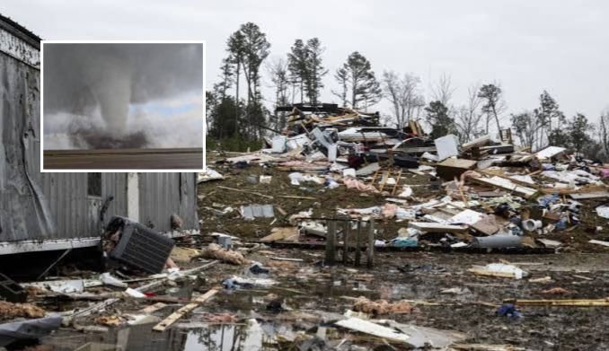 Tornados nos EUA provoca centenas de mortes e deixa rastros de destruição