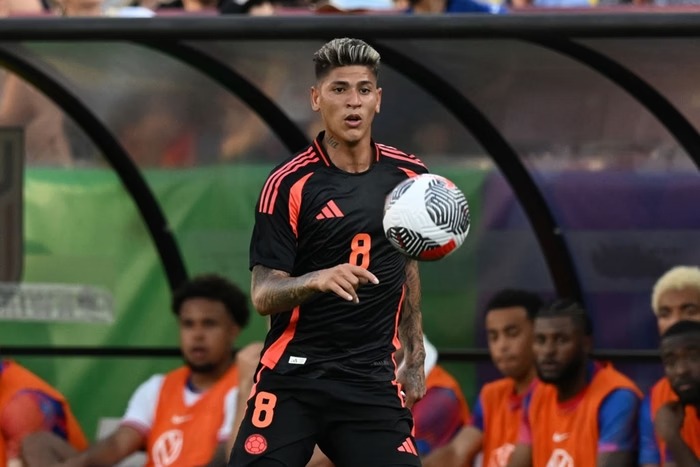 Flamengo acelera e negocia contratação de Carrascal para o Mundial de Clubes