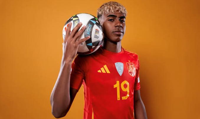 Jogador espanhol Lamine Yamal surpreende ao comemorar gol com dança de Cuiabá na vitória da Espanha