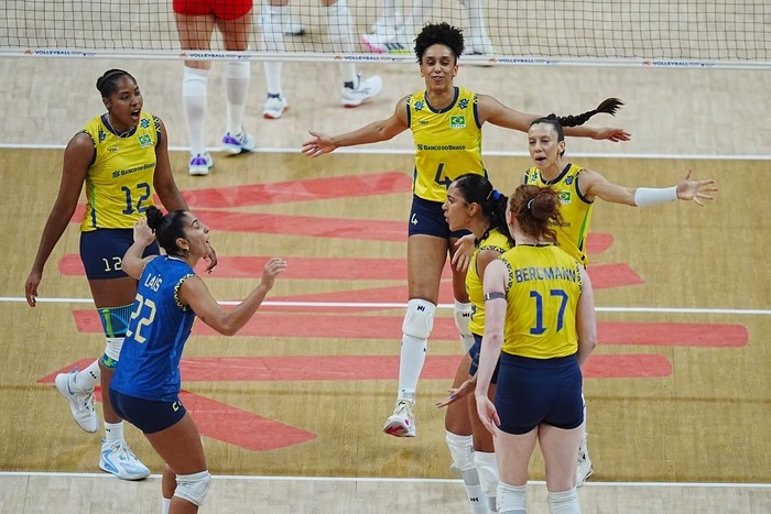 Ana Cristina brilha, Brasil derruba invencibilidade da Turquia e embala na VNL