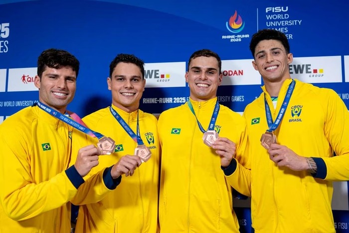 Brasil estreia com medalha no Mundial Universitário e embala vitórias no vôlei