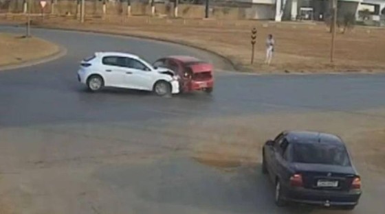 Motorista Fica Ferido em Colisão na BR-163