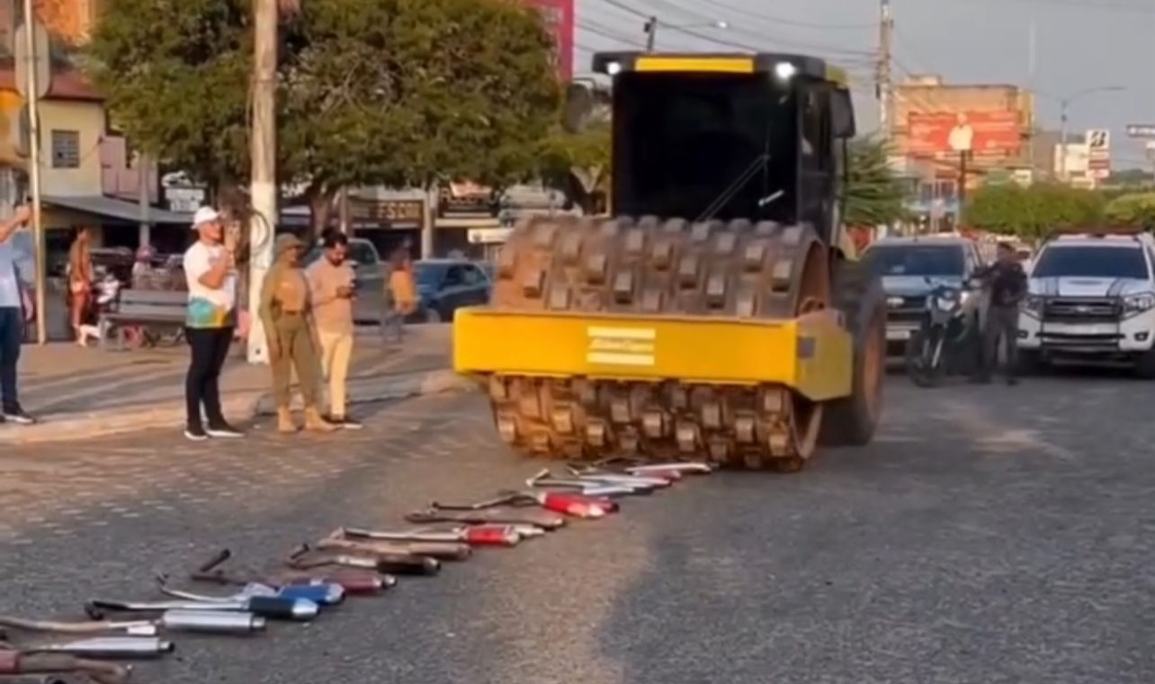Ciretran destrói escapamentos adulterados, imagens circulam na web