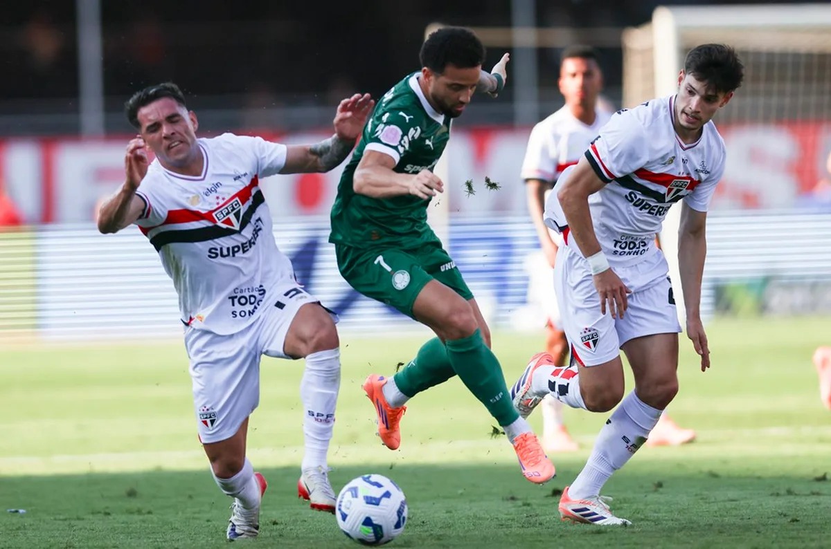 Palmeiras reage e critica “pressão descomunal” após polêmicas do clássico contra o São Paulo
