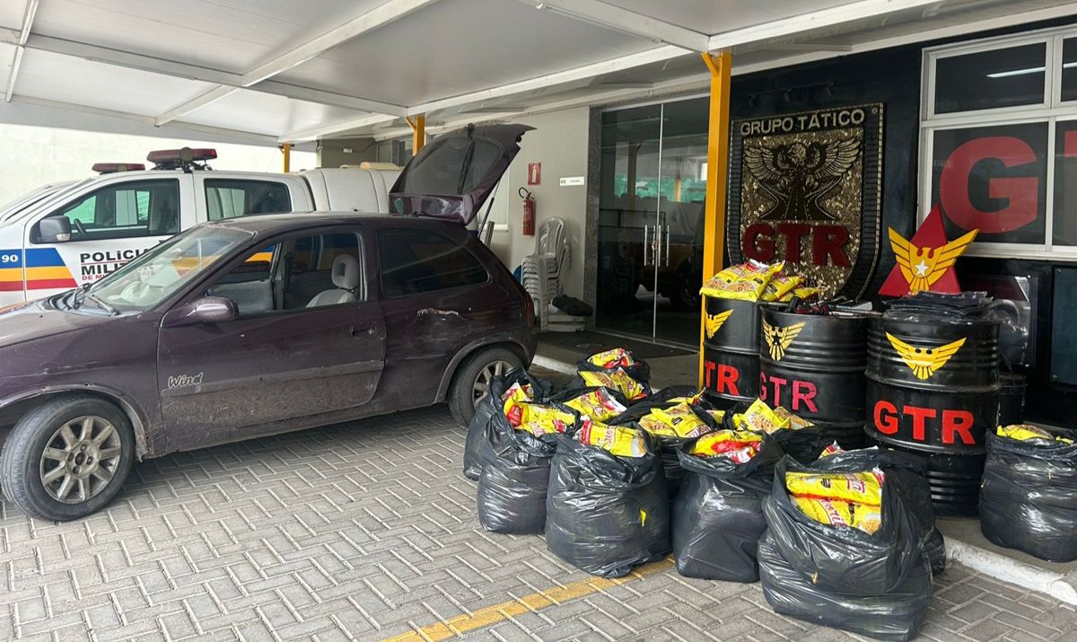 Furto “indigesto”: carro abarrotado com 200 pacotes de batata-palha é apreendido