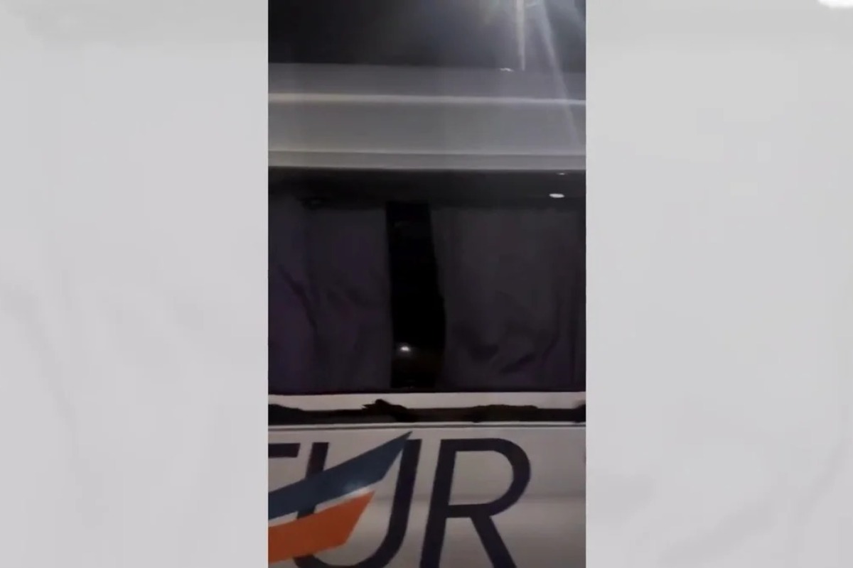 Vídeo: ataque a torcedores do Criciúma na BR-101 após jogo com o Avaí choca SC; PRF investiga emboscada