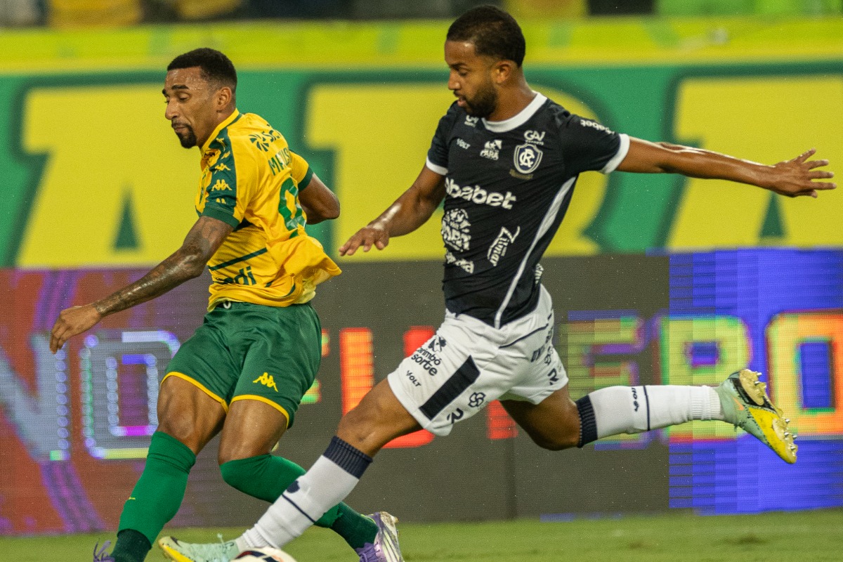 Remo cala a Arena Pantanal, afunda o Cuiabá e embola a briga pelo acesso na Série B