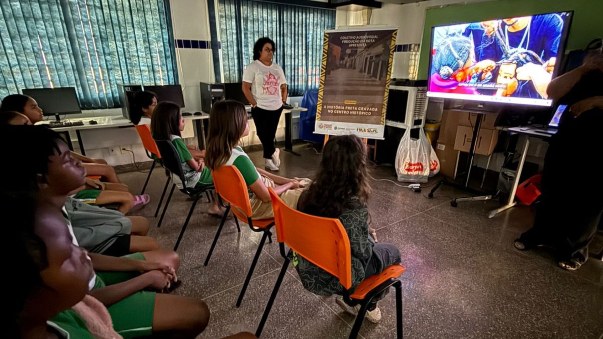 Produção independente instiga estudantes a reconhecerem a força da ancestralidade no território cuiabano