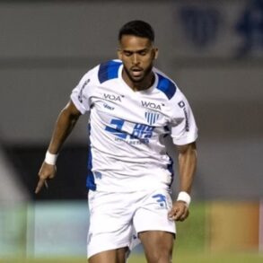 Raylan encerra passagem pelo Avaí e retorna ao Cuiabá após temporada abaixo do esperado